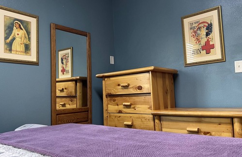 Umatilla House | RIVER LODGE- This property has shared living space and perfect for business stay