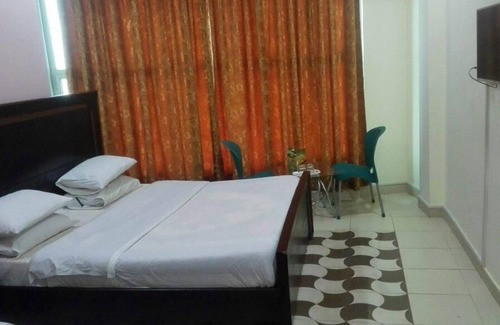 Mingora Hotel | River Palace Hotel