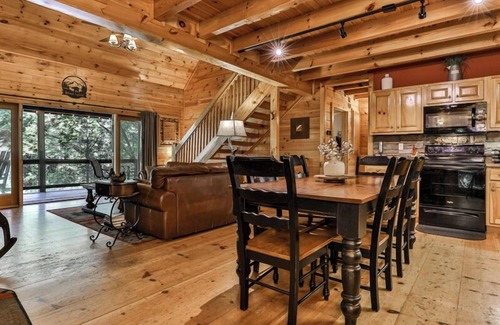 Ellijay Cabin | River Spirit - Fishing Stream, Hot Tub, Dog Friendly/Minimum Age Requirement of