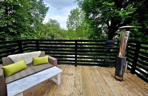 Five Oak Green House | River View