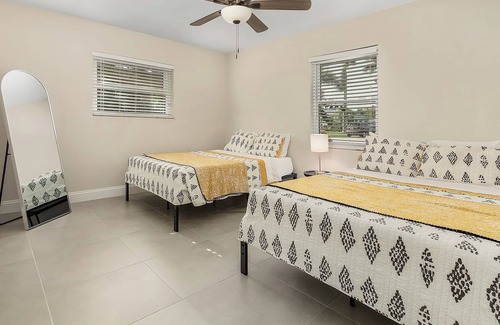 Rainbow Groves House | River View Home w Boat Dock!