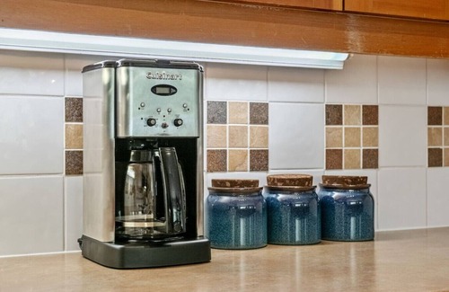 East Kootenay Apartment | Riverbend Retreat | Hot Tub | Pools | Pets | Creek