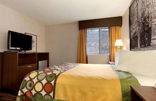 West Springfield Hotel | Riverdale Inn