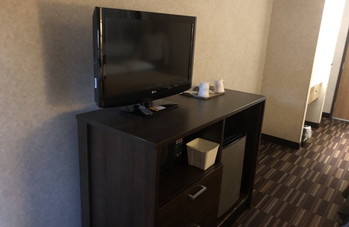 West Springfield Hotel | Riverdale Inn