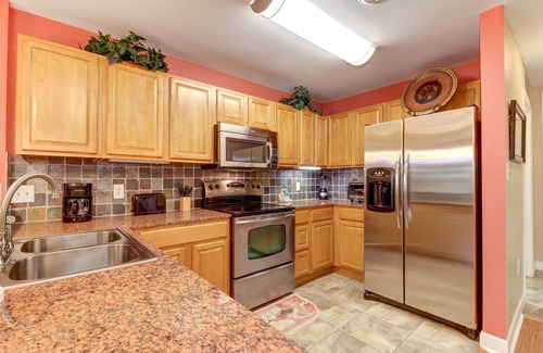 Sevierville Condo | Riverfront condo with large balcony & pool/hot tub + Free Attraction Tickets