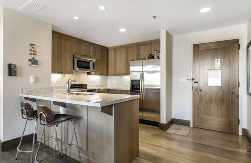 Avon Condo | Riverfront Luxury Resort/Spa/Ski In-Ski Out Condo/Unmatched Top Floor Views