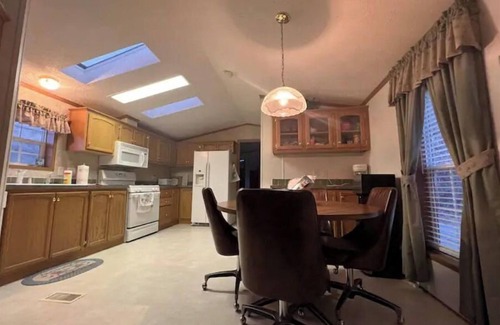 Kennerdell House | Riverfront Paradise