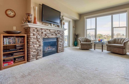 Seaside House | Riverrs Edge at Bridgeport