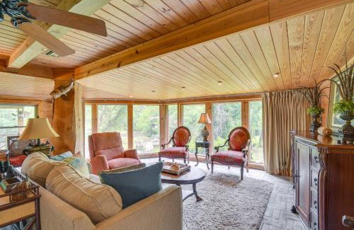 Fairhope House | Rivers Edge Alabama Gulf Coast Getaway with Deck!