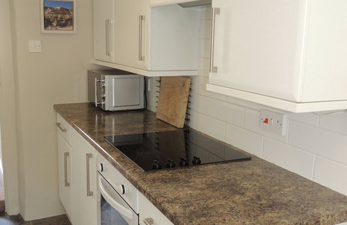 Braunton Cottage | Riverside Cottage With Garden And Woodburner