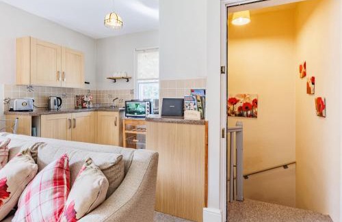 Craven Arms House | Riverside