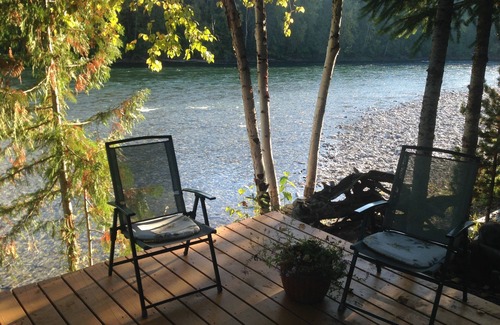 Clearwater House | Riverside Guest House overlooking the Clearwater RIver draining Wells Gray Park