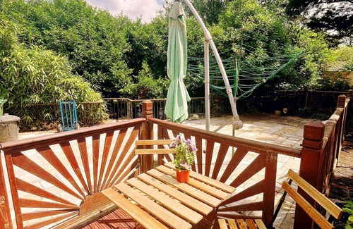 Hillingdon Apartment | Riverside Holiday Home Close Heathrow/Close West Drayton/on Elizabeth Line