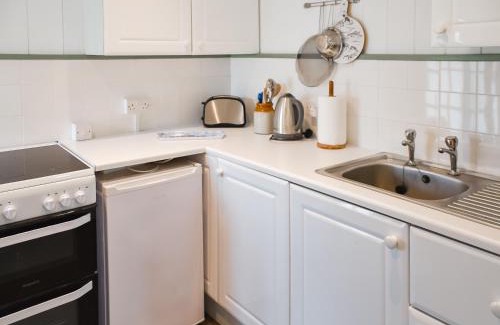 Beccles House | Riverside Retreat