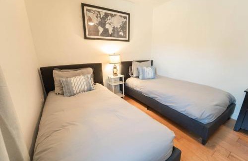 Three Rivers House | Riverside Retreat in Three Rivers - Natures Paradise