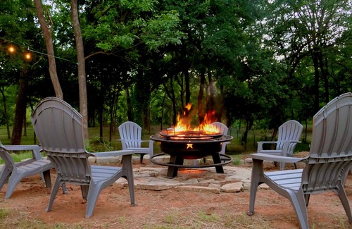 Dennis House | Riverside Retreat - Modern, Sleeps 19, Large Groups, Cinema, Dock, Firepit