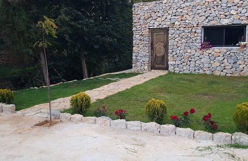 Barouk Ski Chalet | Riverstone chalet