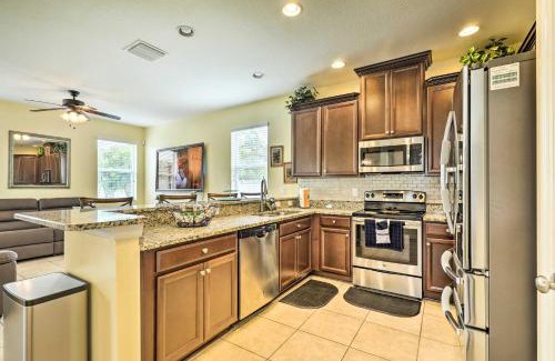 Riverview House | Riverview Abode with Large Backyard and Fire Pit!