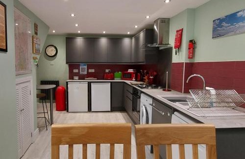 Keswick House | Riverview