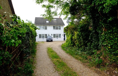 Datchet Apartment | Riverwalk Apartment One