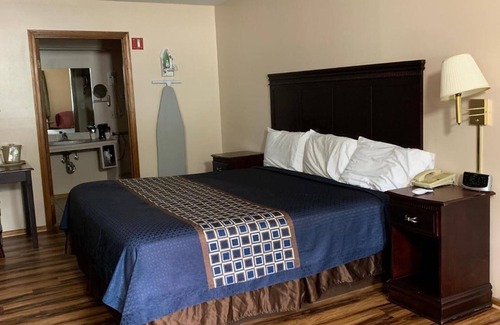 Glenwood Hotel | Riverwood Inn of Glenwood