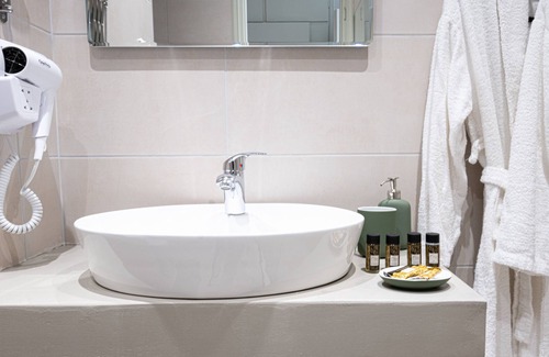 Xylokastron Hotel | RIVIERA HOTEL