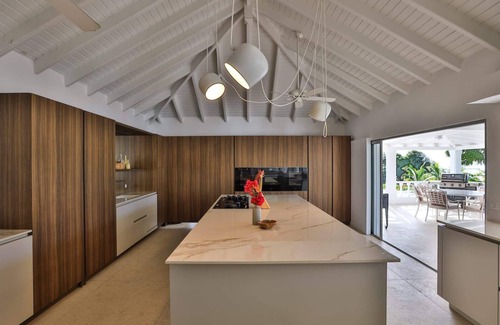Plum Bay Villa | Riviera in Terres Basses by Personal Villas - Overlooking the Beach