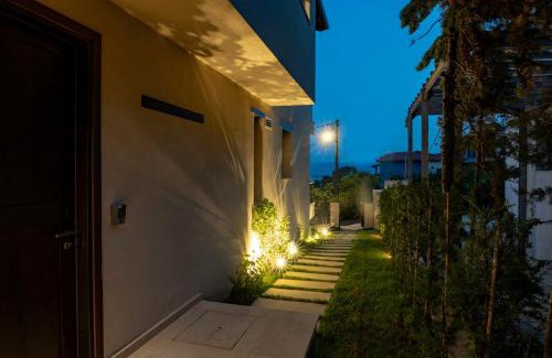 Ouranoupoli Apartment | RiZEΣ