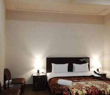 Faisalabad Hotel | Rizqhotel