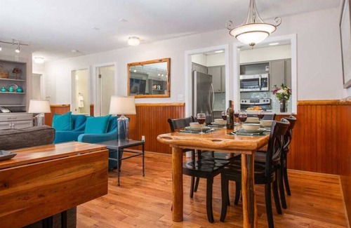 Teton Village Condo | RMR: Gros Ventre A5 Condo in Teton Village