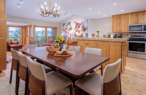 Teton Village Villa | RMR: Snow Ridge 4 Condo in Teton Village