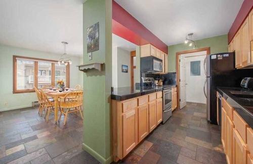 Teton Village Condo | RMR: Teewinot A2 Condo in Teton Village