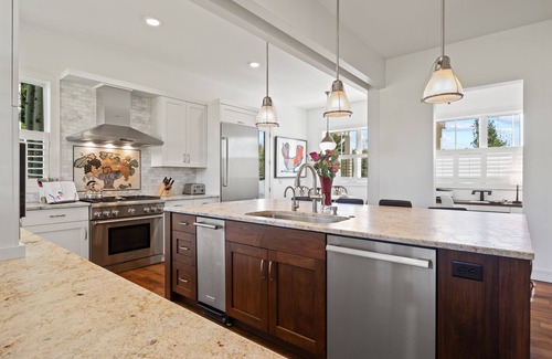 Wilson House | RMR: White Aspen Home in Wilson,WY