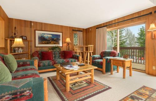 Teton Village Villa | RMR: Wind River 15 Condo in Teton Village