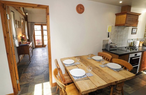 Quedgeley Cottage | Robbie's Barn