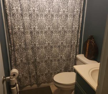 Wailuku House | Robbins Estate