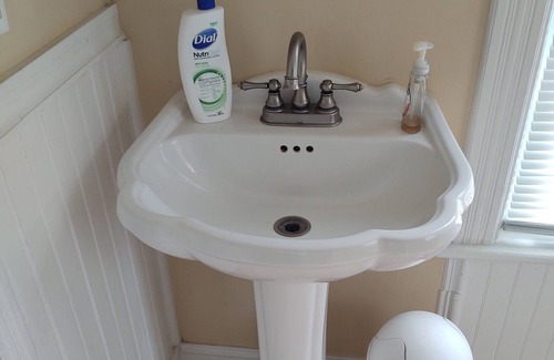 Robbinsville House | Robbinsville, NJ town center