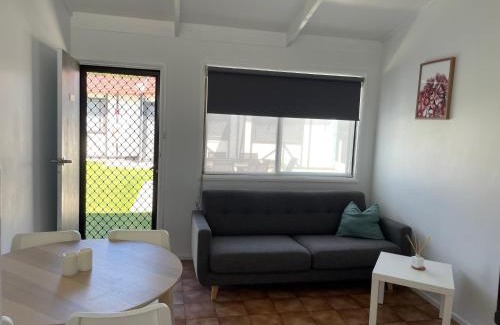 Waterhouse Hotel | Robe Nampara Cottages