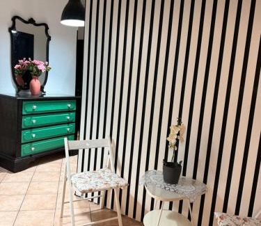 Navile House | Roberta