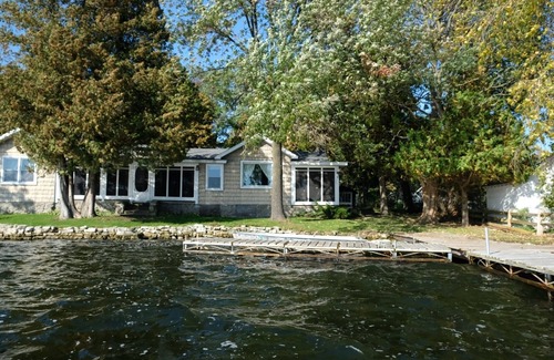 Idlewild Cottage | Robertson's Cottages; Door County Waterfront Resort/Parkview Home, Dog Friendly