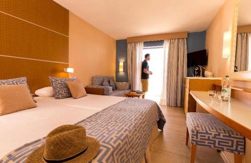 Esquinzo Resort | ROBINSON ESQUINZO PLAYA - All Inclusive