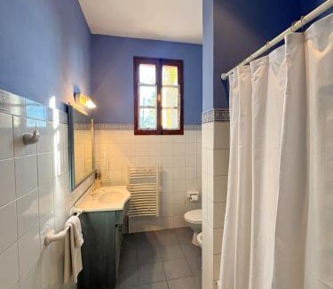Chacras de Coria Hotel | Robles de Besares