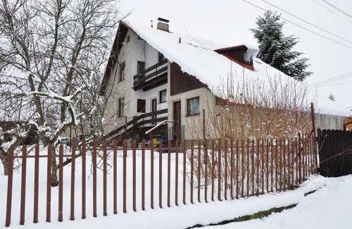 Bodice Bed & Breakfast | Robotnícka ubytovňa Bodice 104