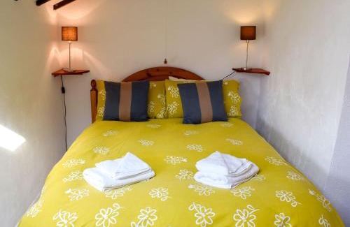 Crosthwaite House | Rock Cottage