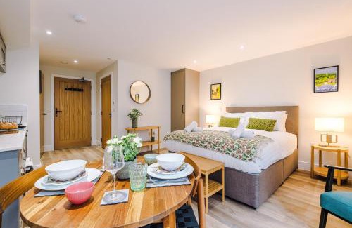 Stoney Middleton Apartment | Rock Mill - Deluxe Studio Apartments