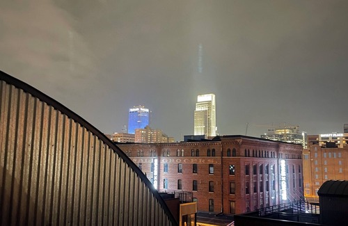 Southeast Omaha Condo | Rock N Roll Condo Old Market w Rooftop Patio!