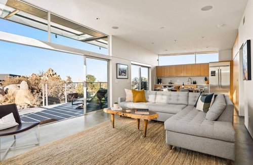 Yucca Valley House | Rock Reach House by Fieldtrip | Boulders + Views