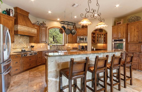 Pipe Creek House | Rockin' B Ranch Summit House