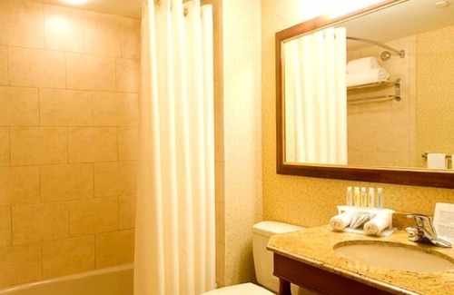Lynbrook Hotel | Rockville Centre Hotel - JFK Airport