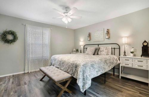 Branson House | Rockwall Duo - Cottage & Lodge Combo